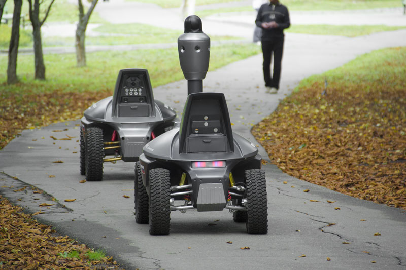 okhrannye_roboty.jpg okhrannye_roboty.jpg